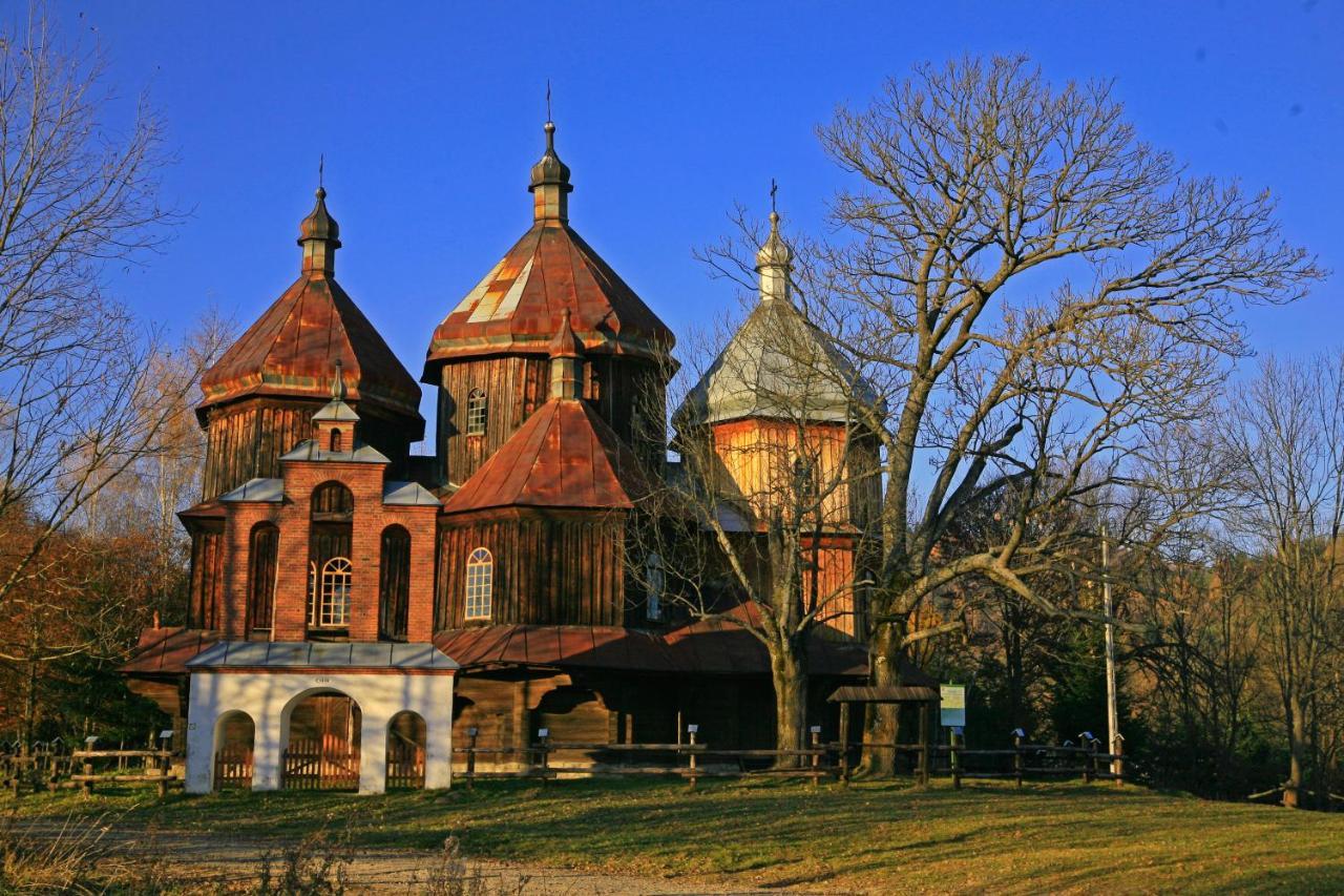 Domek Skowronek Z Basenem Lesko Buitenkant foto